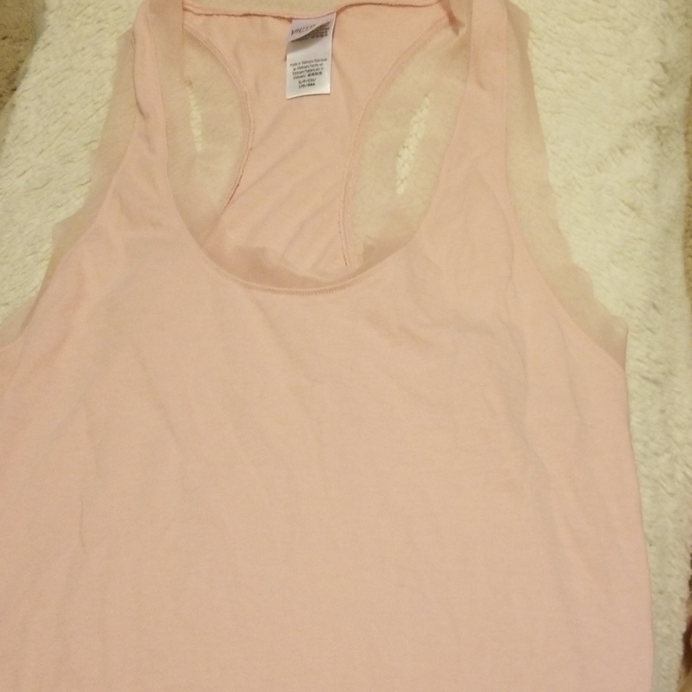 vs tank top